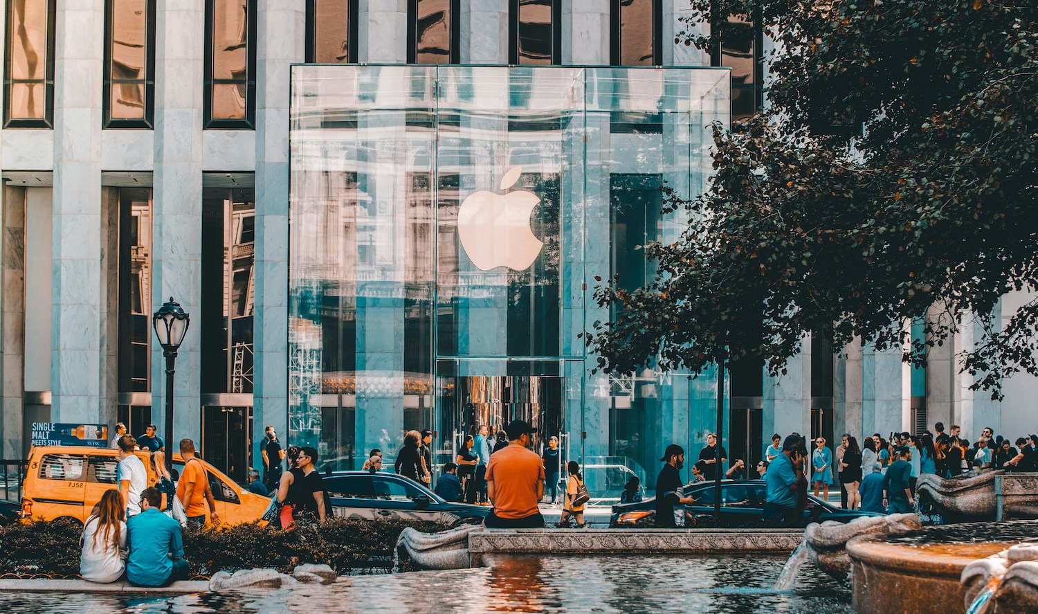 Decoding brand management mastery – why can’t brands learn from Apple?